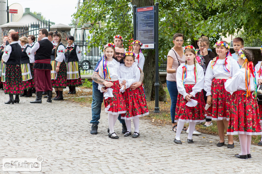 III Ogólnopolski Festiwal Muzyki Ludowej