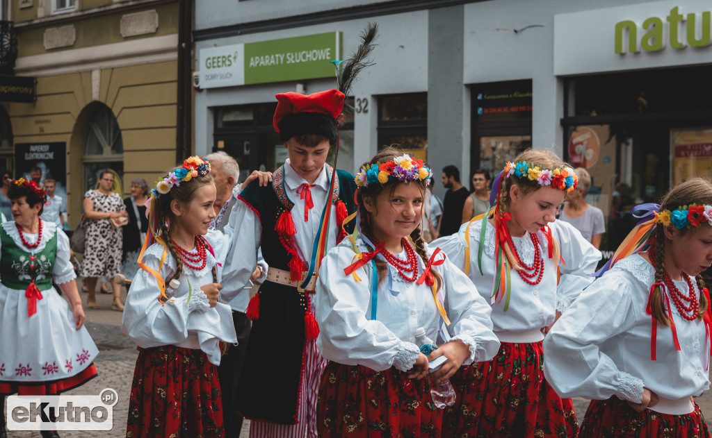 Korowód dożynkowy w Gminie Kutno