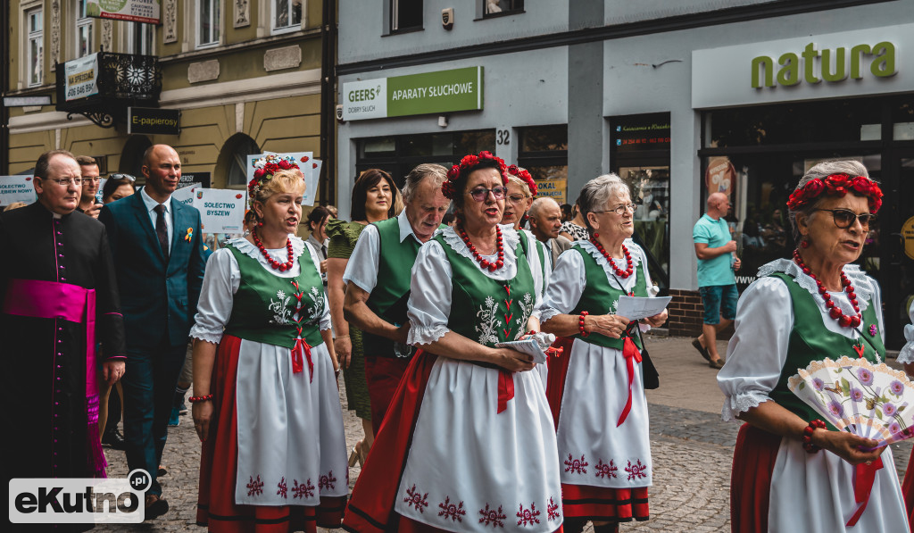 Korowód dożynkowy w Gminie Kutno