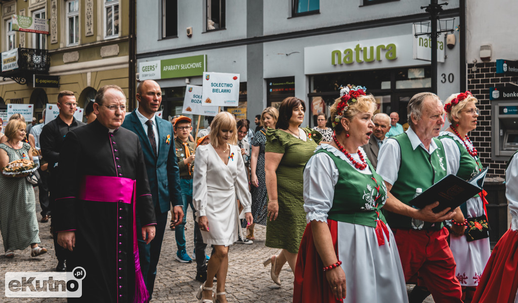 Korowód dożynkowy w Gminie Kutno