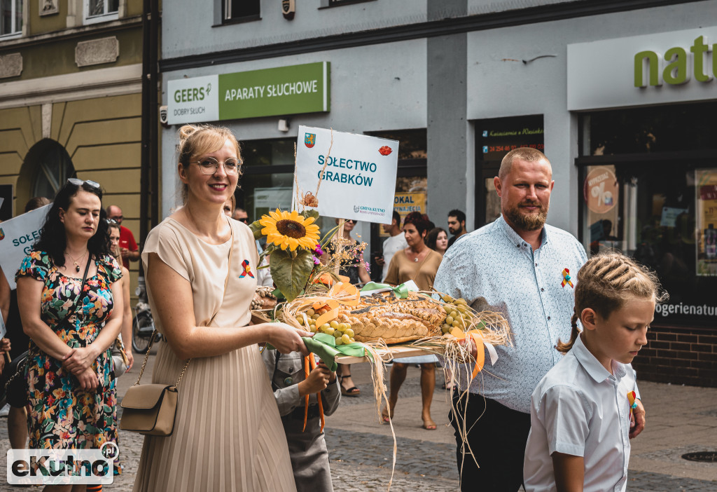 Korowód dożynkowy w Gminie Kutno