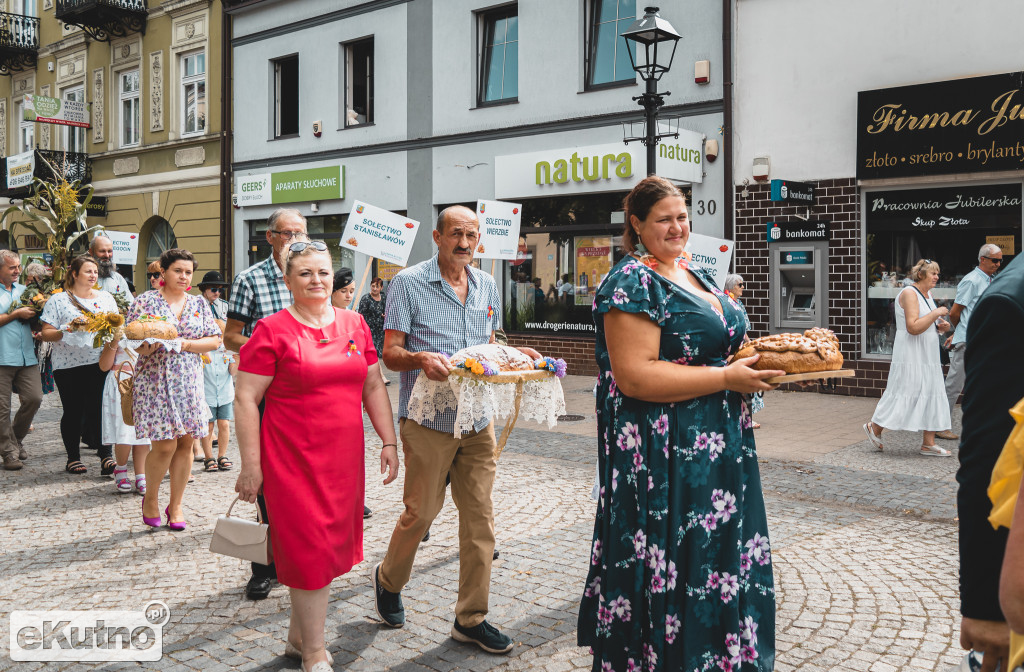 Korowód dożynkowy w Gminie Kutno