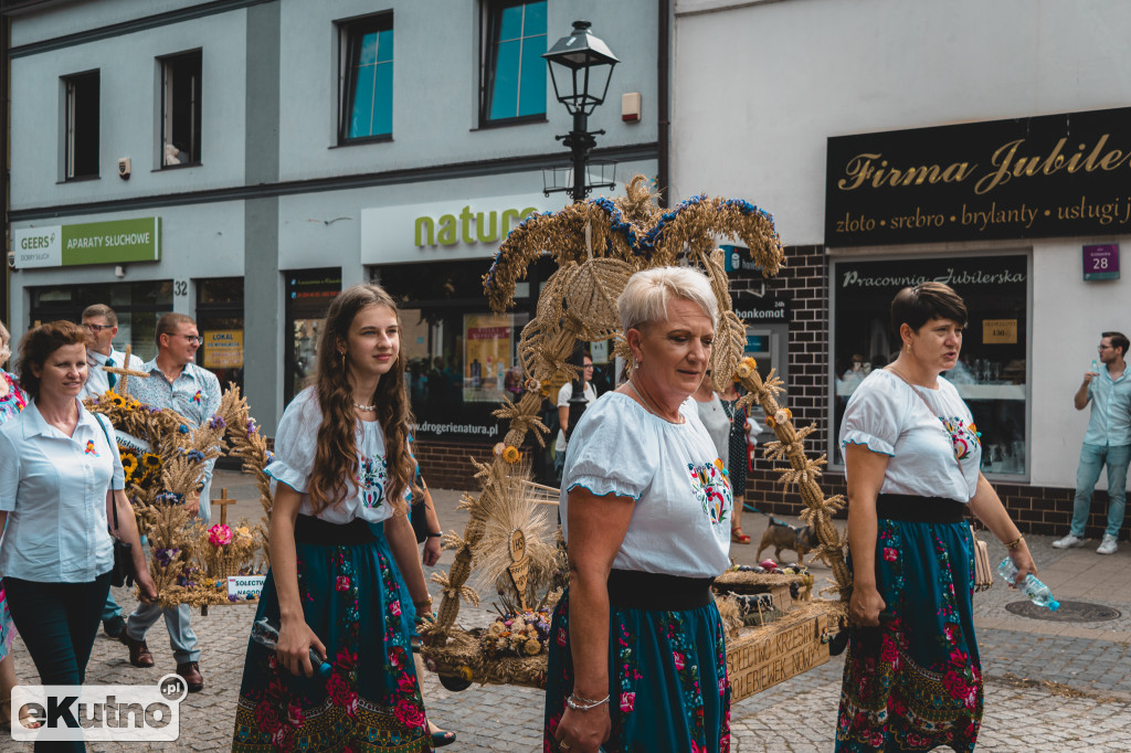 Korowód dożynkowy w Gminie Kutno