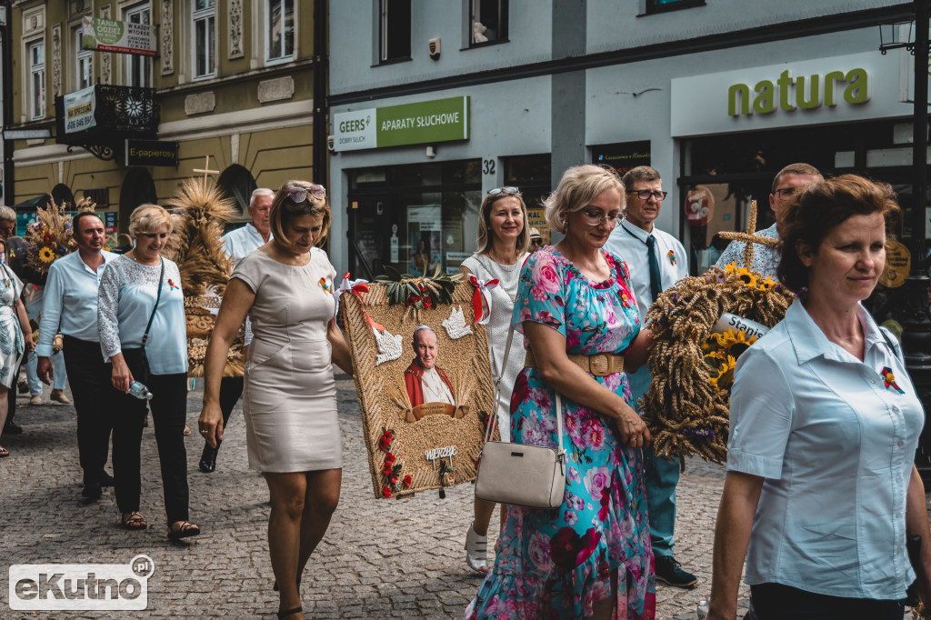 Korowód dożynkowy w Gminie Kutno