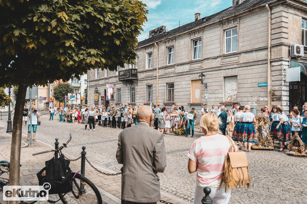 Korowód dożynkowy w Gminie Kutno