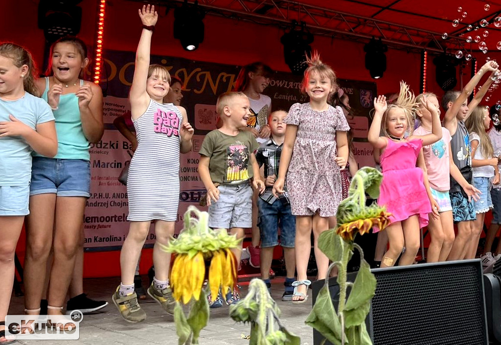 	Powiatowo - Gminne Dożynki w Łaniętach cz. 3