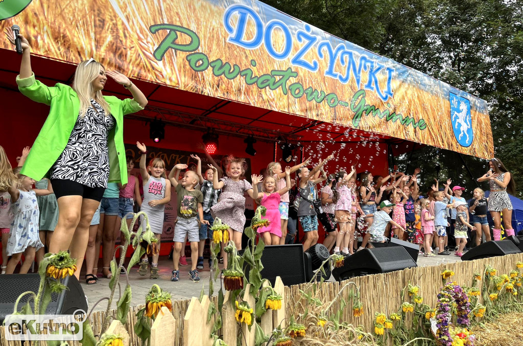 	Powiatowo - Gminne Dożynki w Łaniętach cz. 3