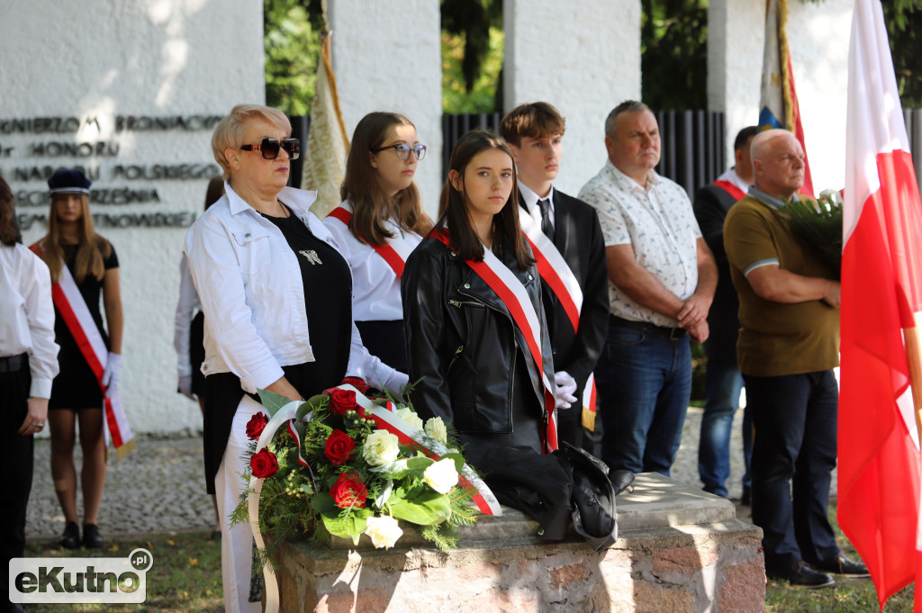 Oddali cześć poległym w II wojnie światowej