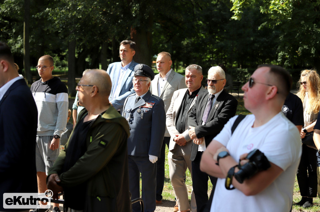 Oddali cześć poległym w II wojnie światowej