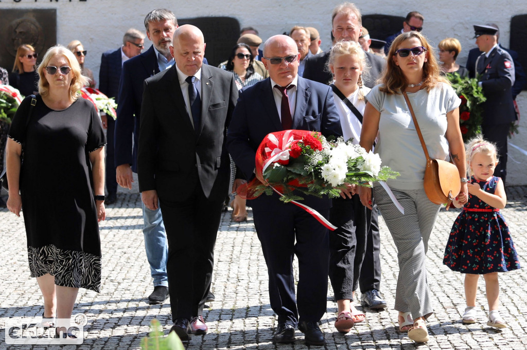 Oddali cześć poległym w II wojnie światowej