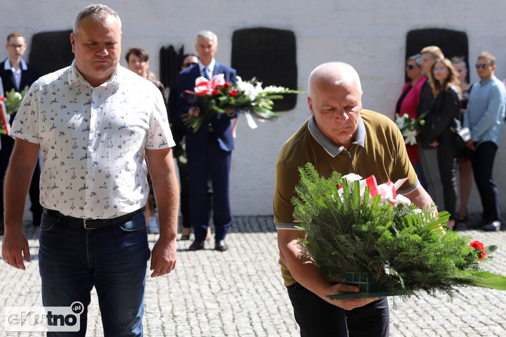 Oddali cześć poległym w II wojnie światowej