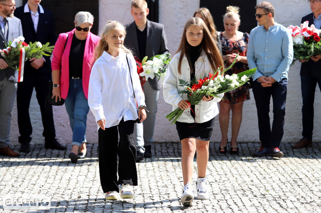 Oddali cześć poległym w II wojnie światowej