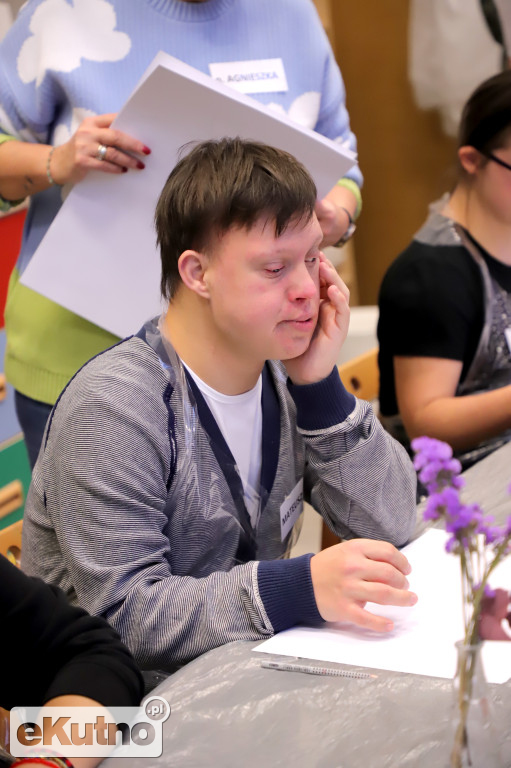 Malować każdy może - Stacja Autyzm Kulturalnie