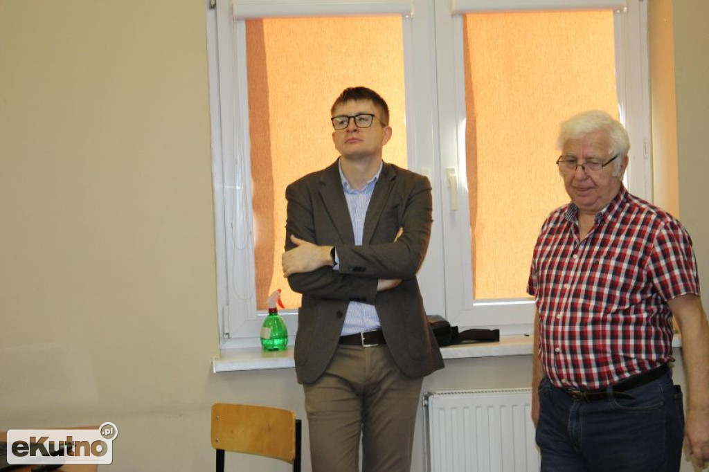 Seniorzy na wykładzie