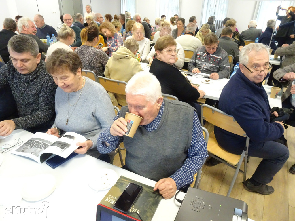 Album w Strzelcach