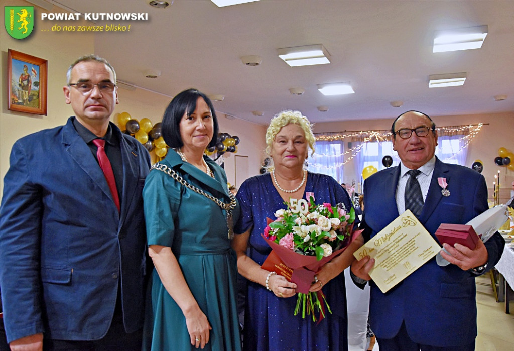 Świętowały pary z Dąbrowic