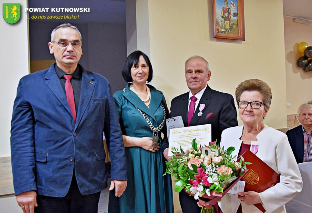 Świętowały pary z Dąbrowic