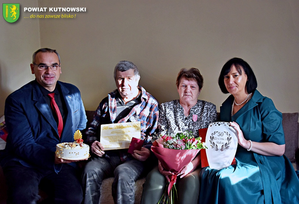 Świętowały pary z Dąbrowic
