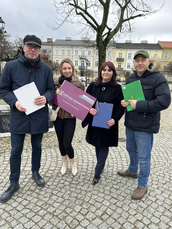 Kandydaci zbierali podpisy