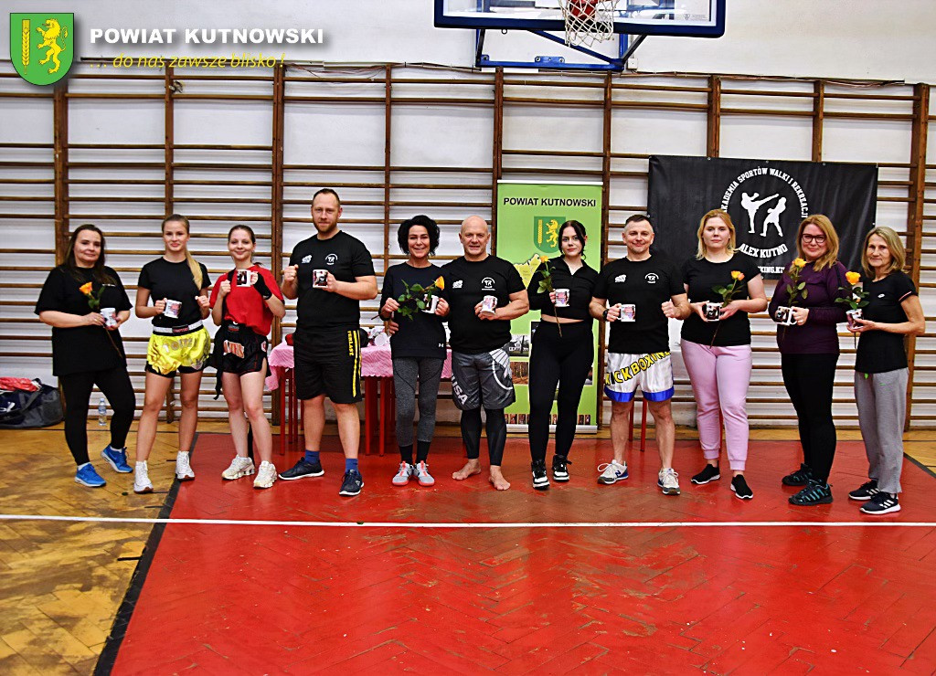 Dzień Kobiet z kickboxingiem