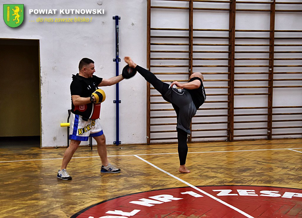Dzień Kobiet z kickboxingiem