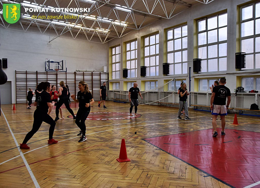 Dzień Kobiet z kickboxingiem