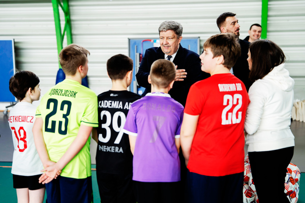Marszałek w Krośniewicach i Dąbrowicach