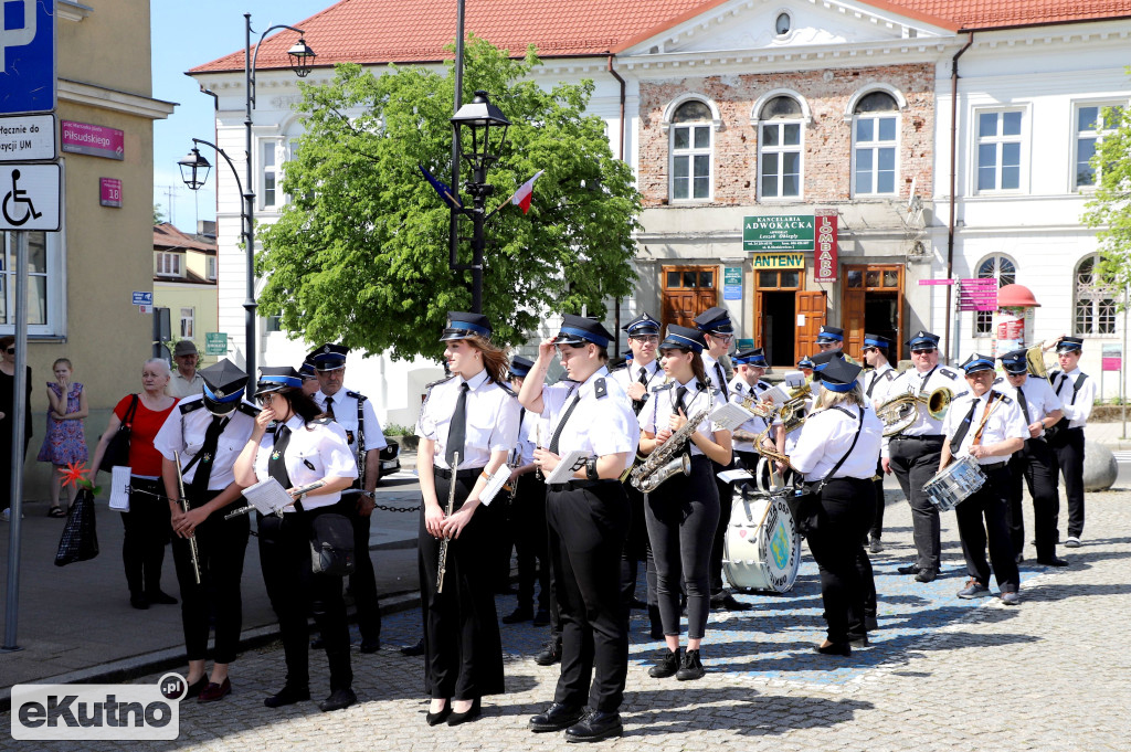2 maja - Dzień Flagi