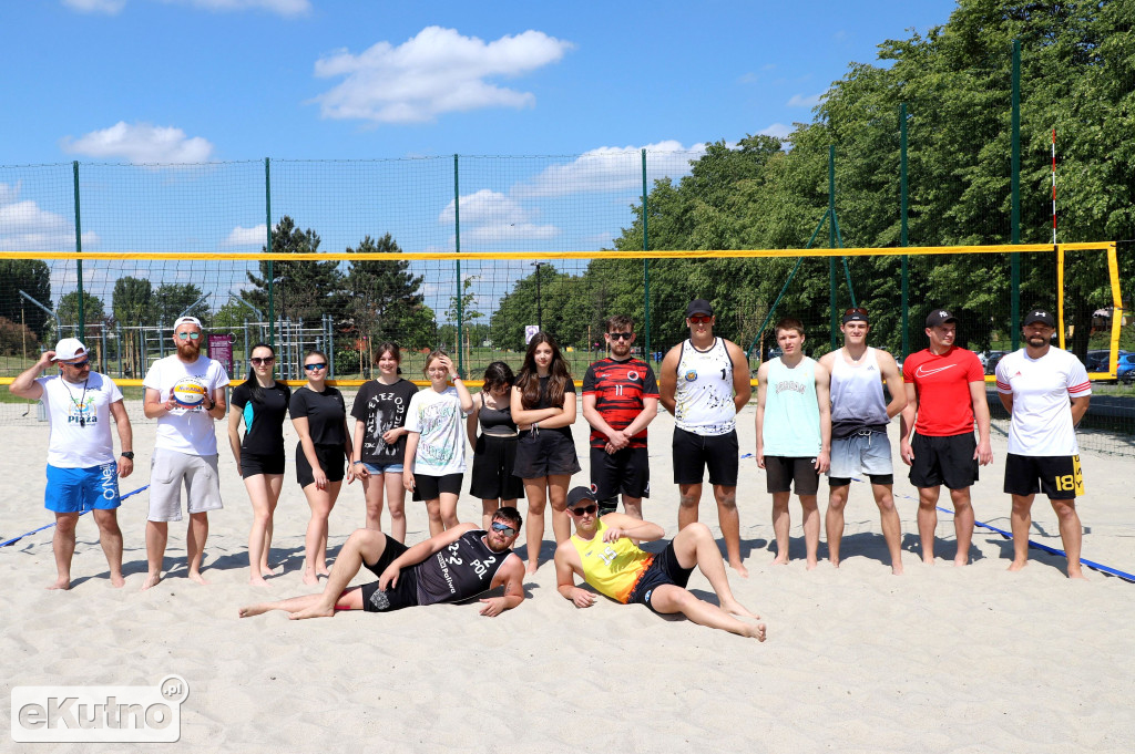 I Turniej Siatkówki Plażowej Cz. 1