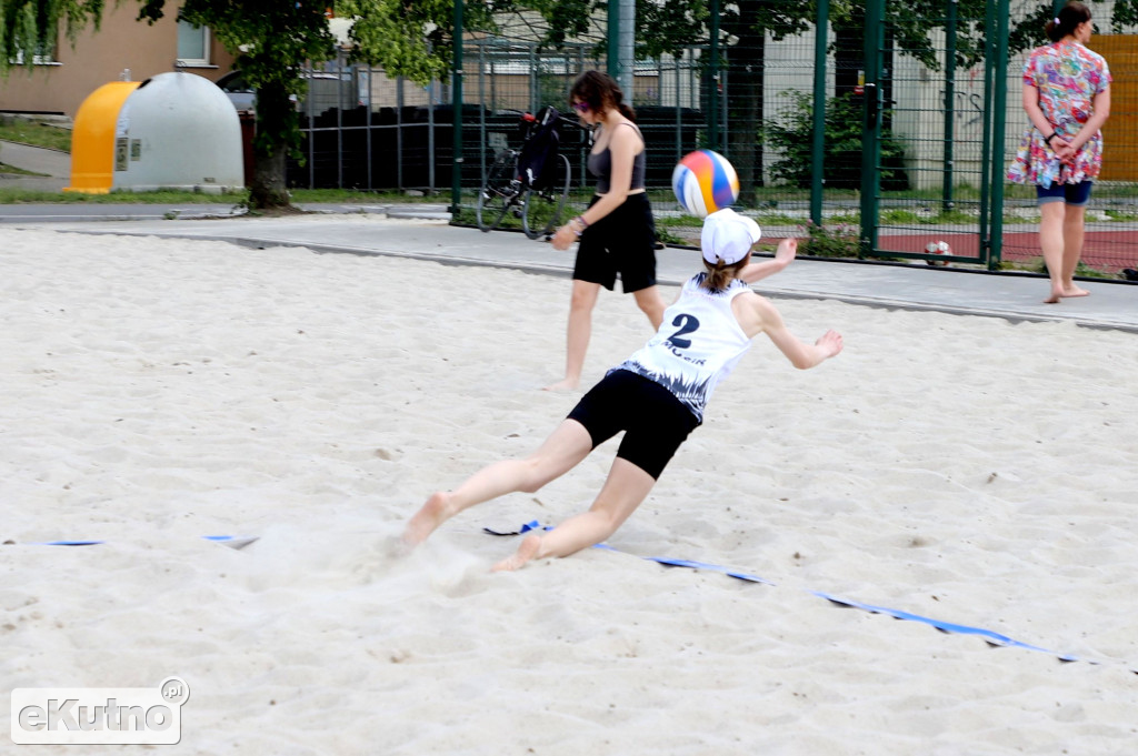 I Turniej Siatkówki Plażowej Cz. 1