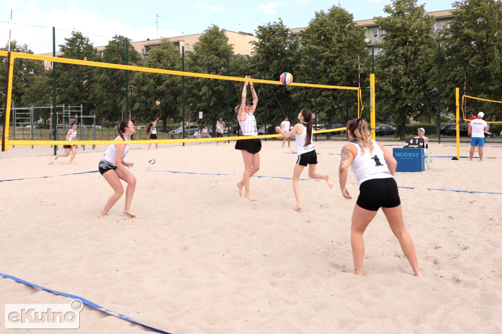 I Turniej Siatkówki Plażowej Cz. 1