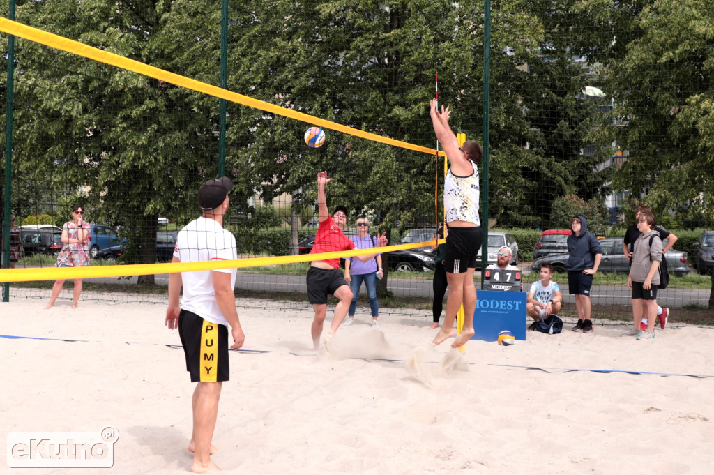 I Turniej Siatkówki Plażowej Cz. 1