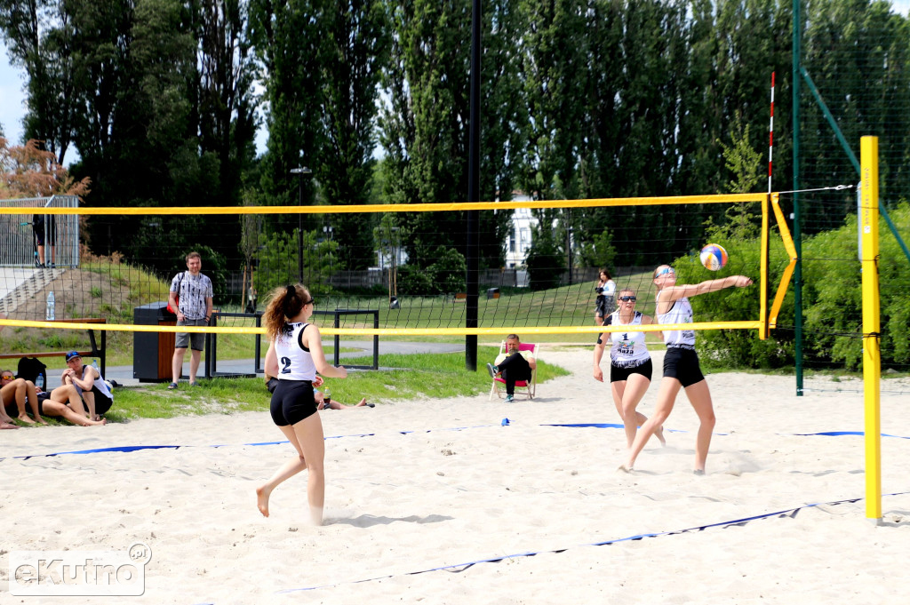 I Turniej Siatkówki Plażowej Cz. 1