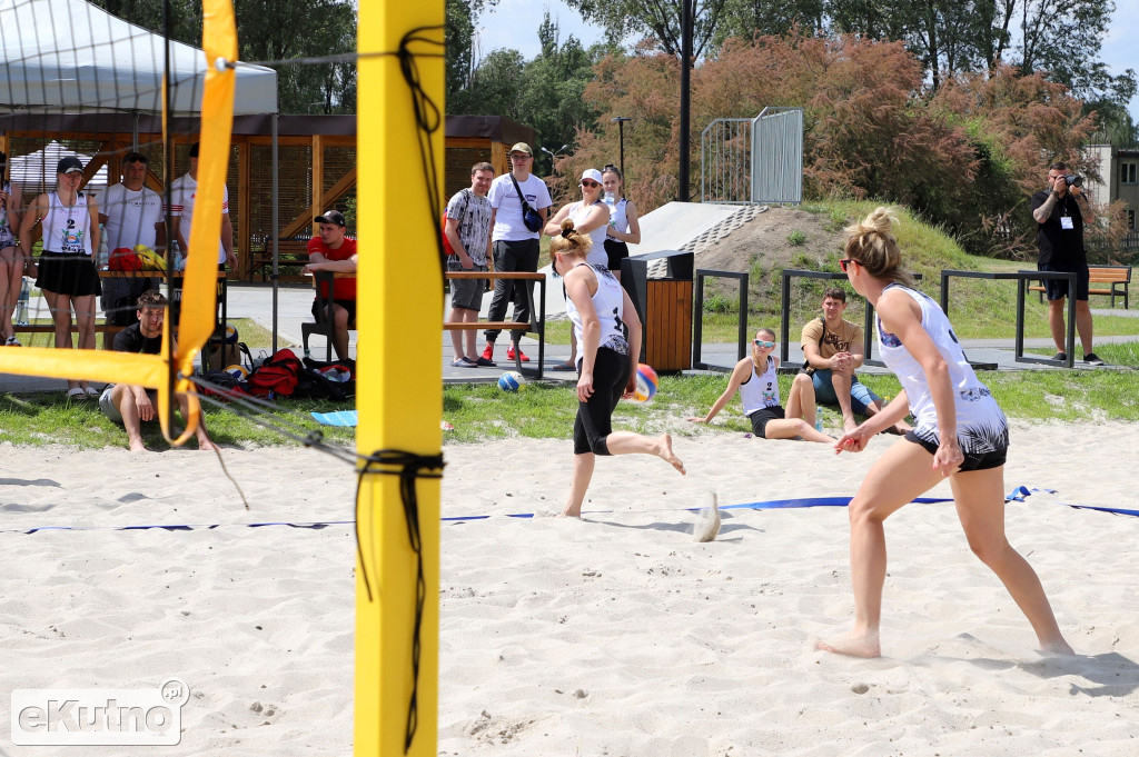 I Turniej Siatkówki Plażowej Cz. 1