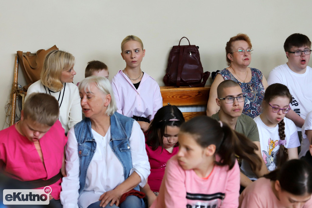 Święto Patrona w SOSW nr 1 w Kutnie cz. oficjalna