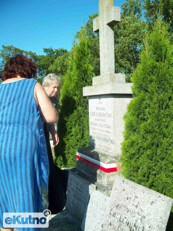 Groby bohaterów powstania warszawskiego