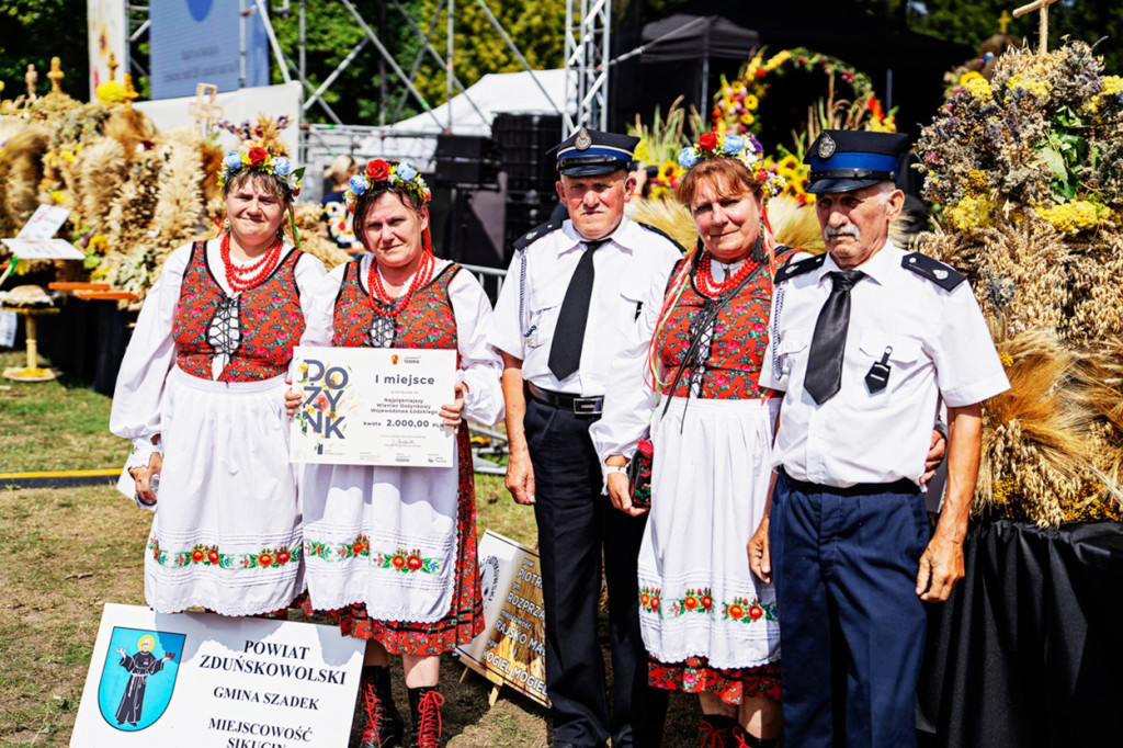 Wieńce dożynek wojewódzkich Spała