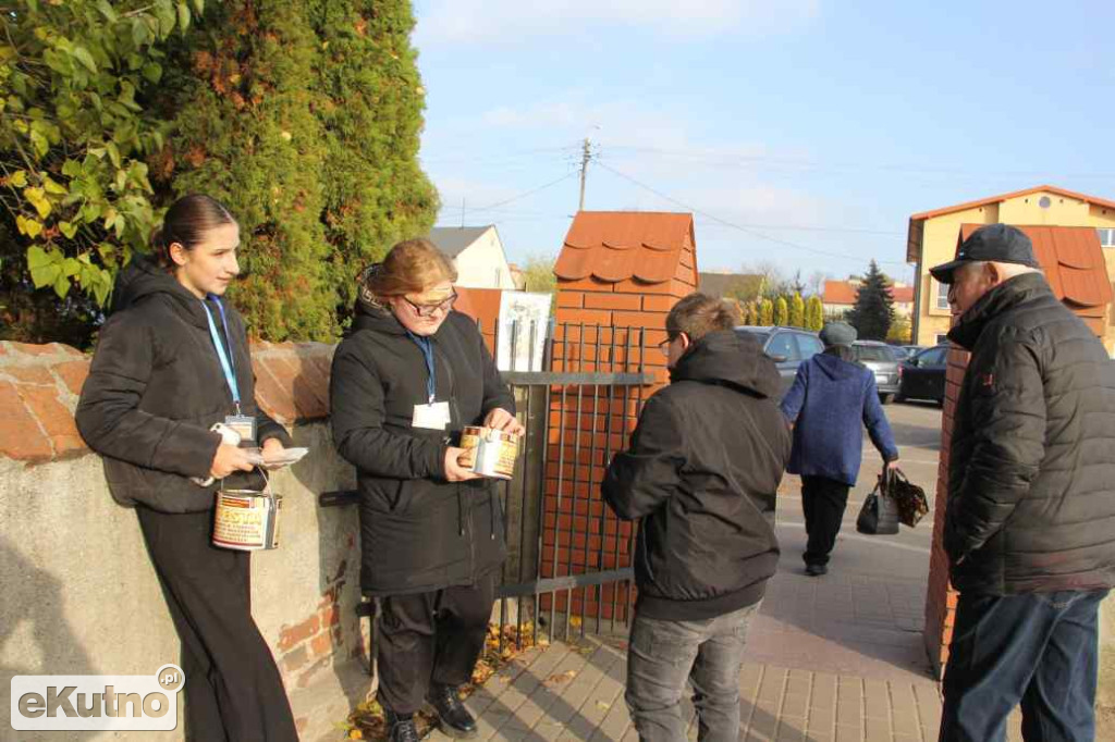 Ponad 8 tys. zł na kweście w Krośniewicach