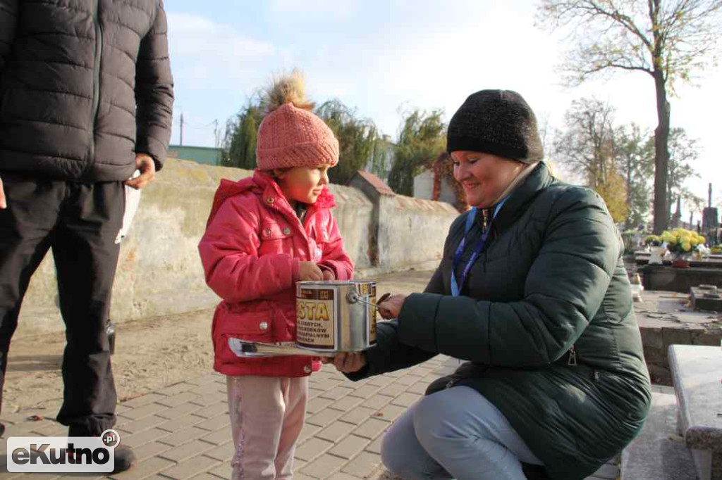 Ponad 8 tys. zł na kweście w Krośniewicach