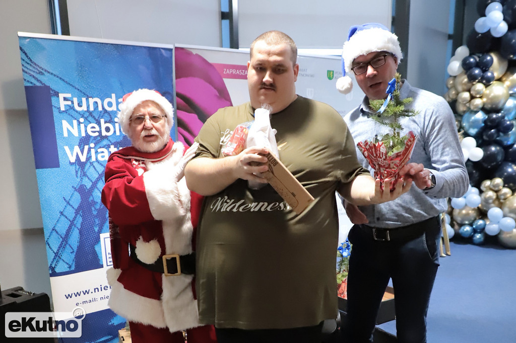 12 Niebieskie Mikołajki