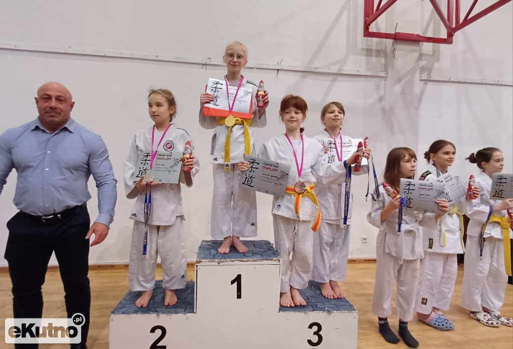 Judocy w mikołajkowych zawodach