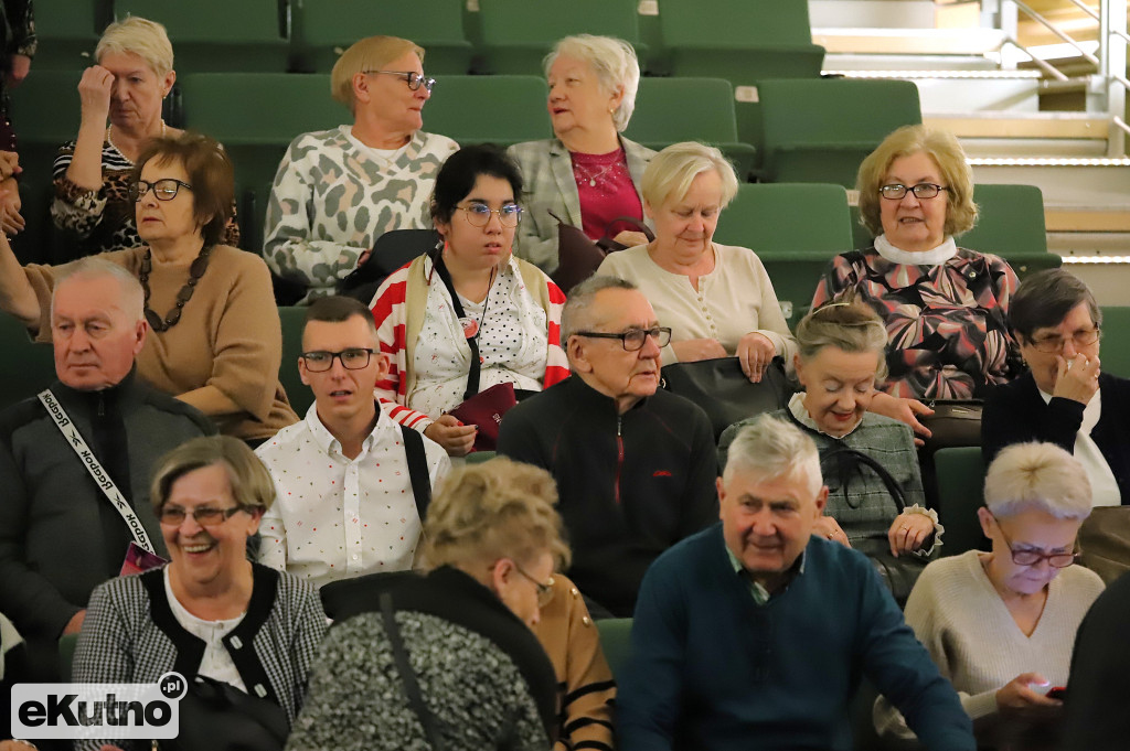 Zakończenie roku akademickiego Uniwersytetu Trzeciego Wieku w Kutnie