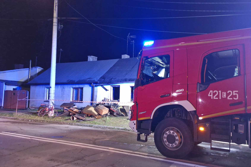 Potrącony zmarł w Wałach, pożar zabrał dobytek mieszkańcom Kutna