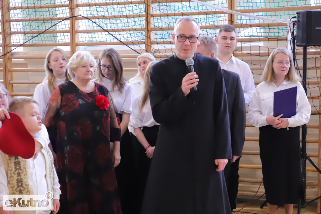 Hej kolęda, kolęda w Kutnie. Uczniowie Ośrodka nr 1 przygotowali jasełka