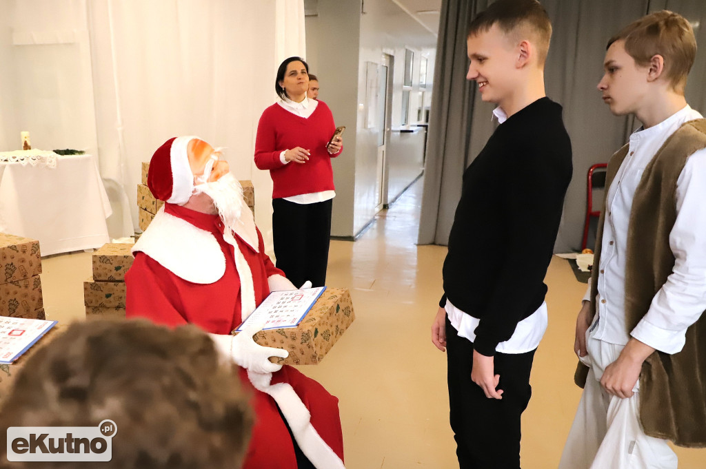 Wzruszające i piękne jasełka w Specjalnym Ośrodku Szkolno Wychowawczym nr 2