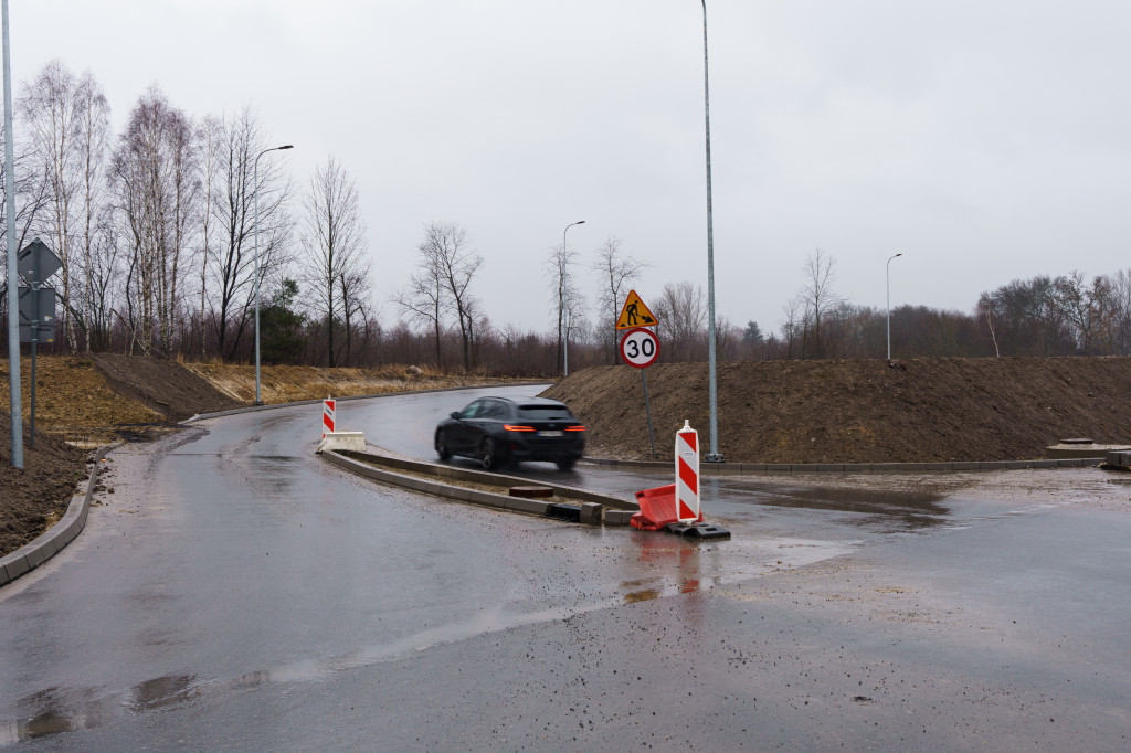 325 mln zł na nowe drogi w 2025 roku w województwie łódzkim