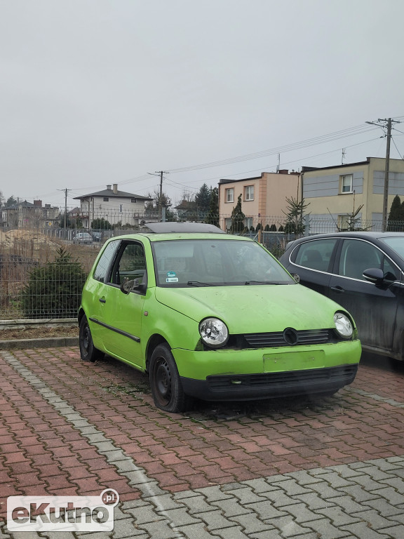 Wraki na kutnowskich parkingach