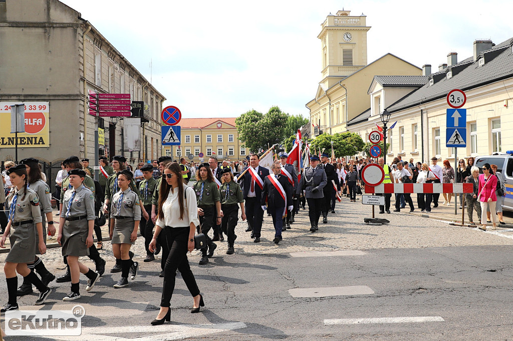 3 maja w Kutnie przed południem