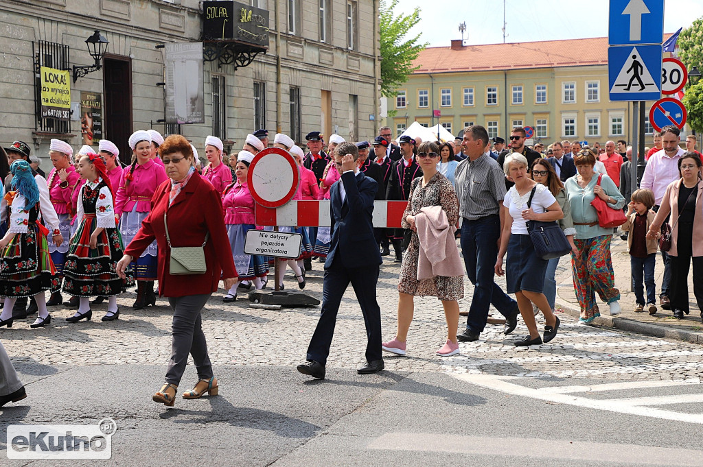 3 maja w Kutnie przed południem