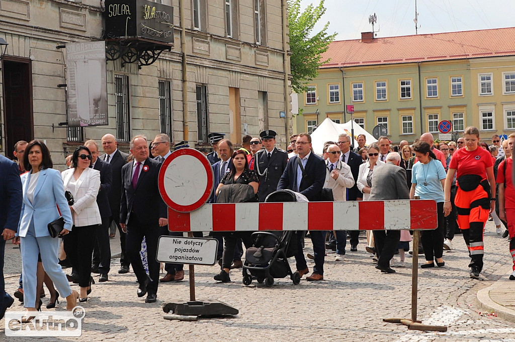 3 maja w Kutnie przed południem